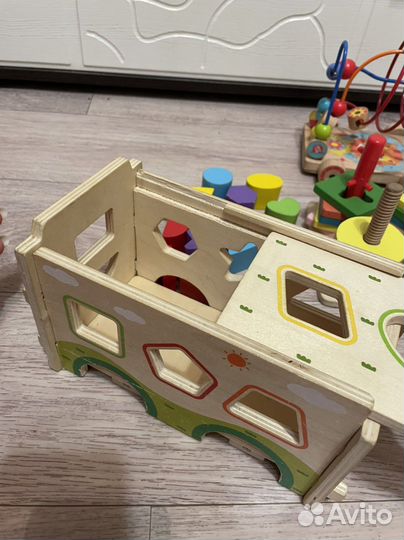 Развивающие игрушки
