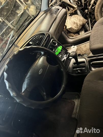 Ford Mondeo 2 в разборке