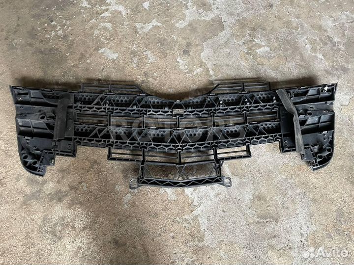 Решетка радиатора Mercedes-Benz Actros 4 (MP4)