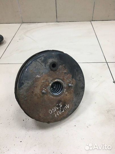 Усилитель тормозов вакуумный Renault Logan