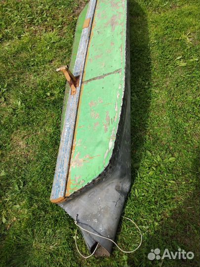 Продам лодку