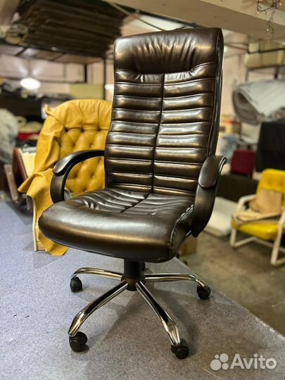 Кресло офисное