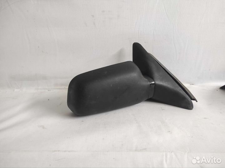 Зеркало заднего вида правое механическое ваз 2110