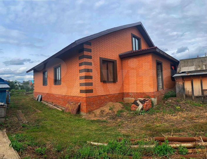 Дом 164,3 м² на участке 15 сот.