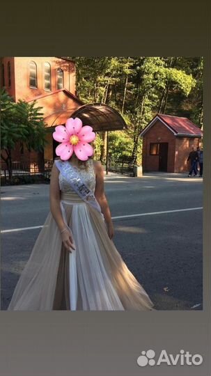 Продаю платье