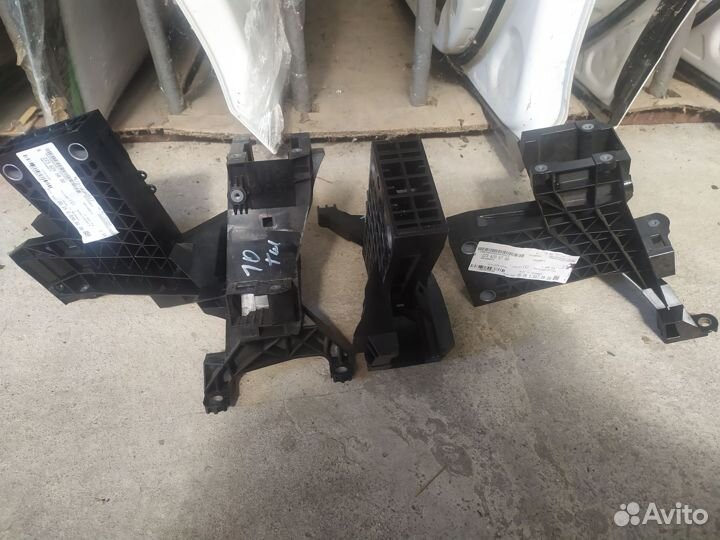 Кранштейн 223