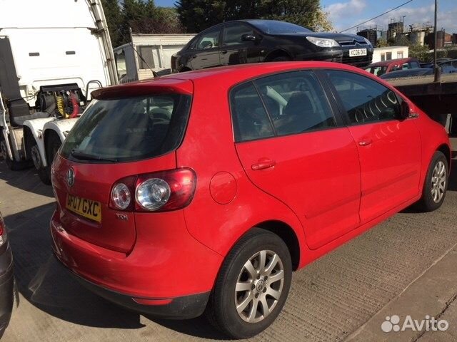 Разбор на запчасти Volkswagen Golf Plus