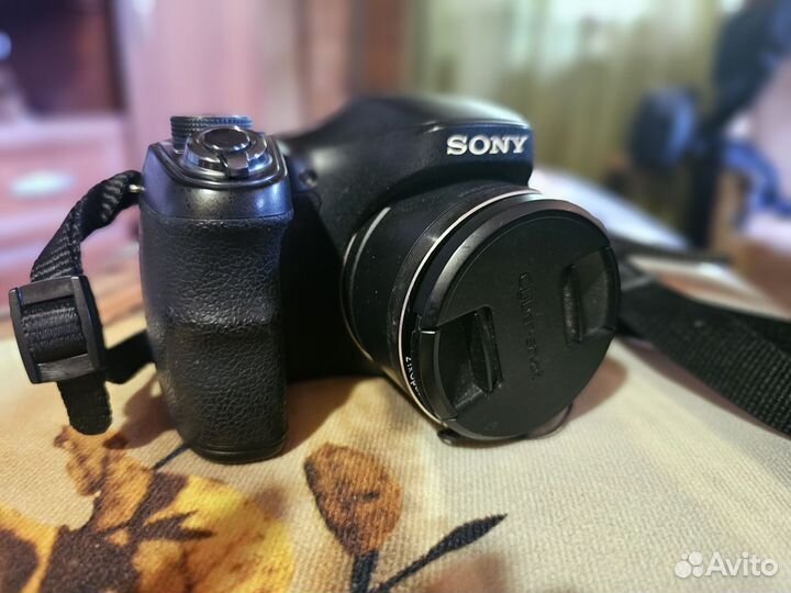 Компактный фотоаппарат sony DSC-H100