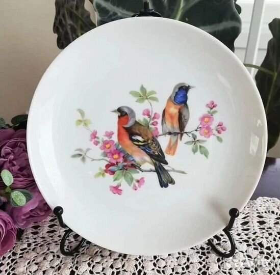 Винтажные тарелки с фруктами