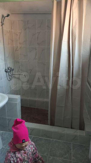 Дом 30 м² на участке 5 сот.