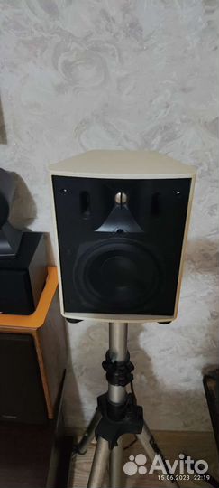 Колонки JBL Control 25