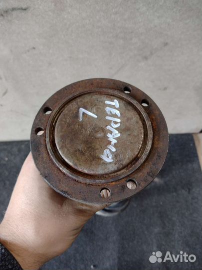 Привод передний левый Nissan Terrano 2 r20