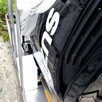 Мотор лодочный Suzuki DF300Apxx черный в Москве