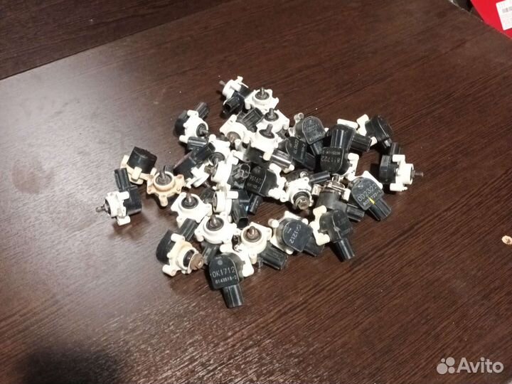 Датчик корректора фар на Японские авто