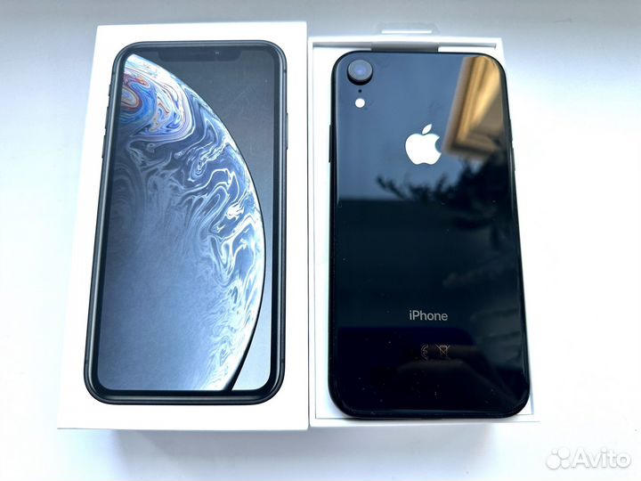 iPhone Xr, 64 ГБ