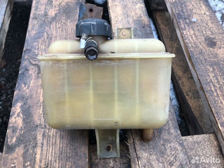 Бачок расширительный Газ Газель грузовой змз 4026