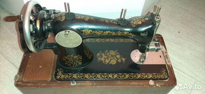 Ручная швейная машинка Подольск