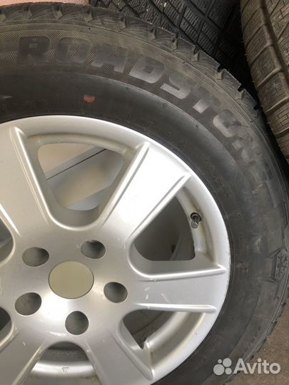 Roadstone Winguard SUV 235/65 R17