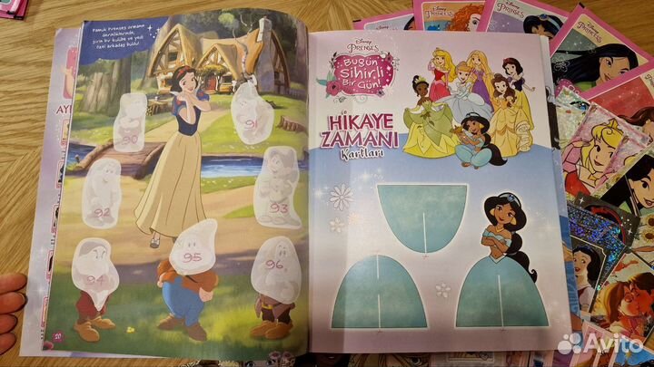 Panini Принцессы Today is Magic. Альбомы, пакетики