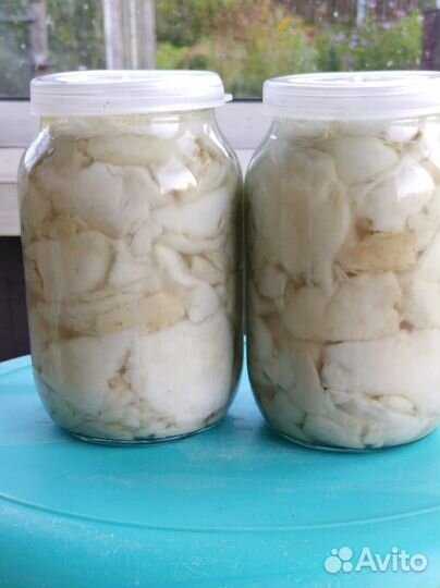 Грузди белые соленые