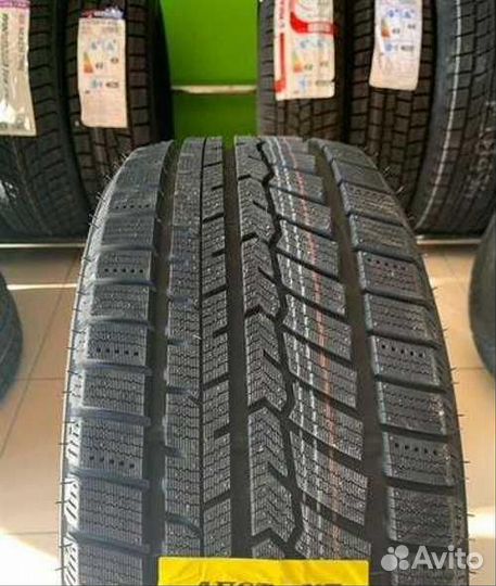 Austone SP-901 235/40 R18