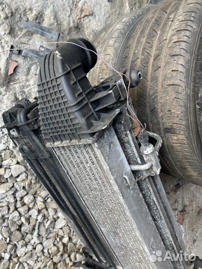 Интеркулер Mercedes W204 W212 A2045000500