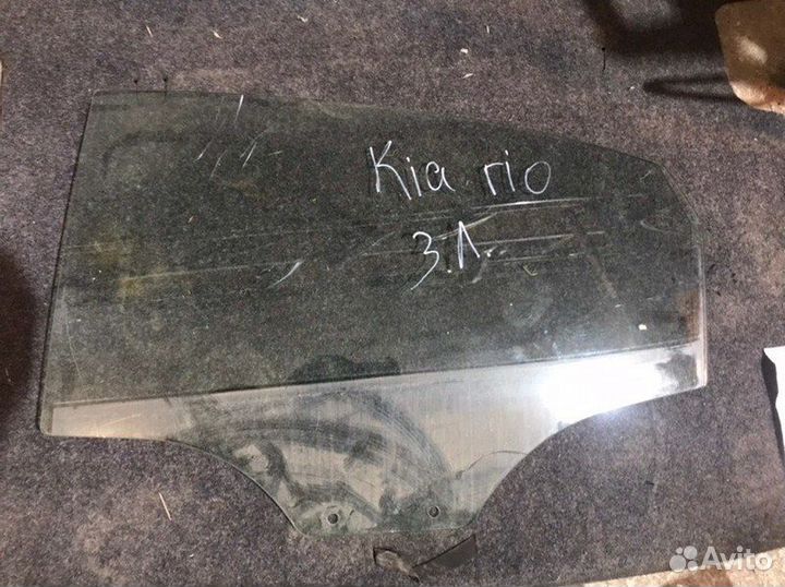 Стекло заднее левое Kia Rio QB 1.6 G4FC 2016