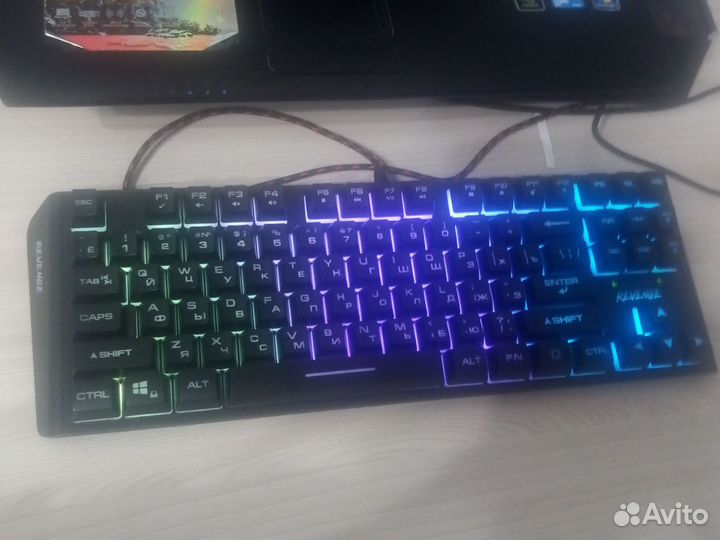 Игровая клавиатура Revenge