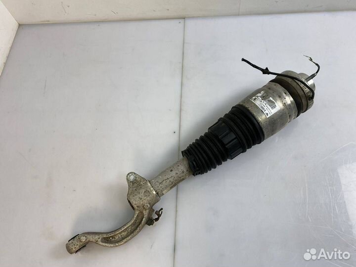 Амортизатор левый Maserati Levante M161 2017