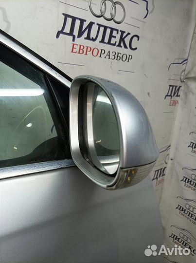 Кнопка центрального замка VW Jetta 2005-2011