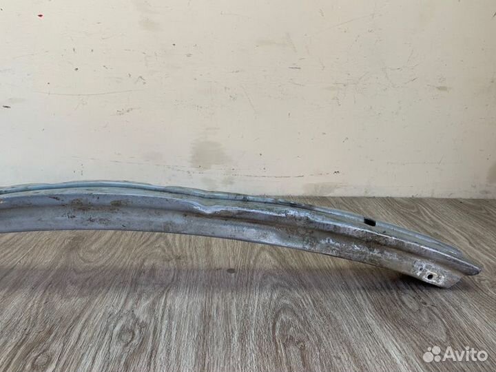 Усилитель бампера передний Opel Vectra C