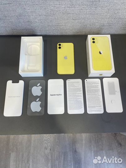 iPhone 11, 64 ГБ
