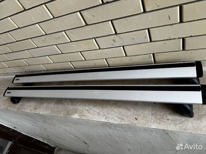 Поперечены на рейлинги Thule для Santa Fe 3