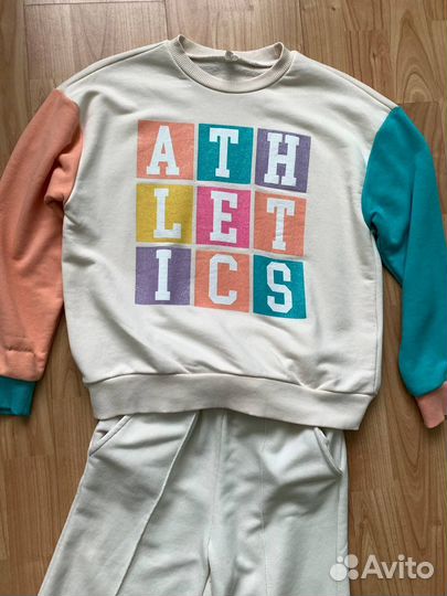 Спортивный костюм для девочки 140 146