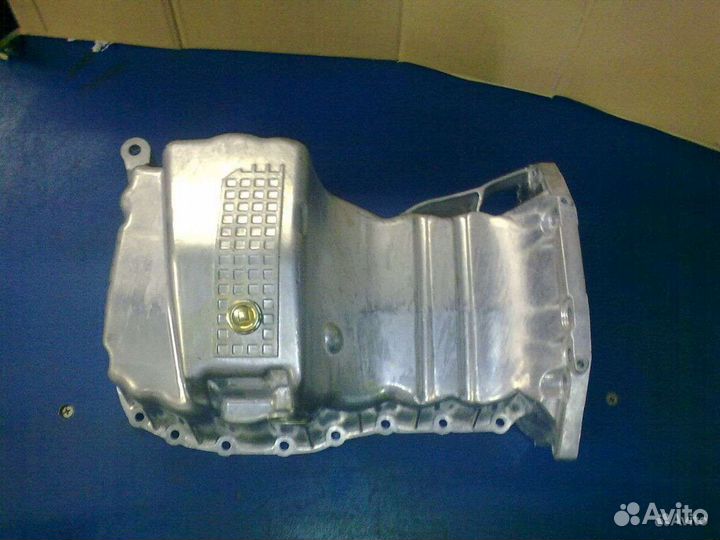Поддон двигателя Renault Logan 1.4