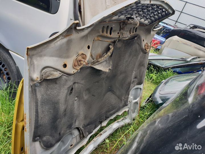 Капот mercedes e w210 мерседес е 210 в сборе дорес