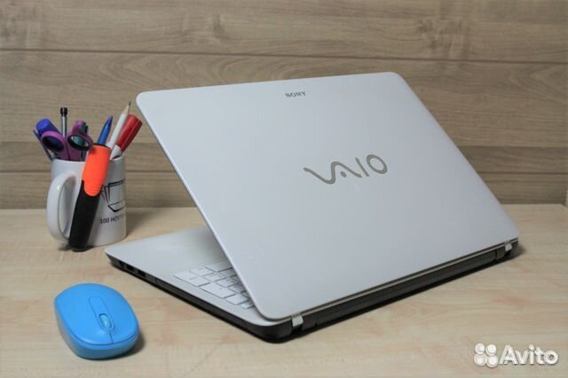 Ноутбук Sony Vaio /Intel Core i3 /озу 8gb