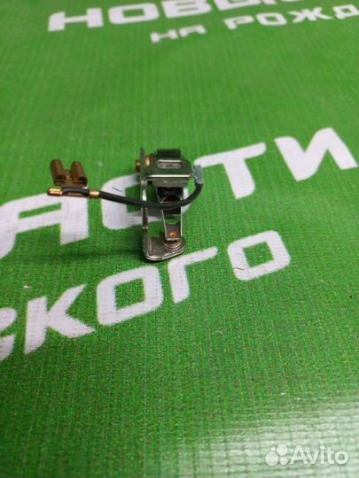 Контактная группа Audi 80 1985