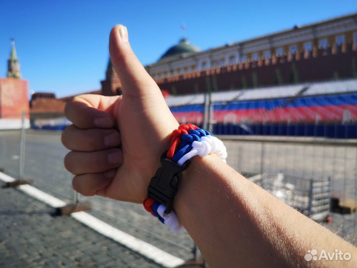 Браслет из паракорда