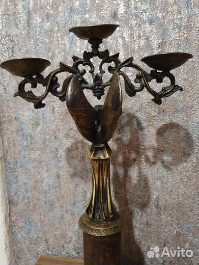 Бронзовый подсвечник