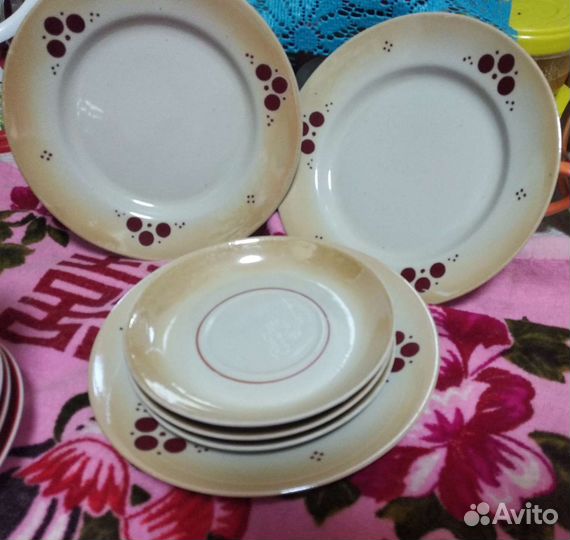Кофей.,чайн.пары;тарелки,набор салатников