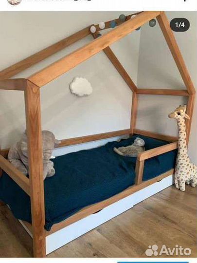 Кроватка домик бук