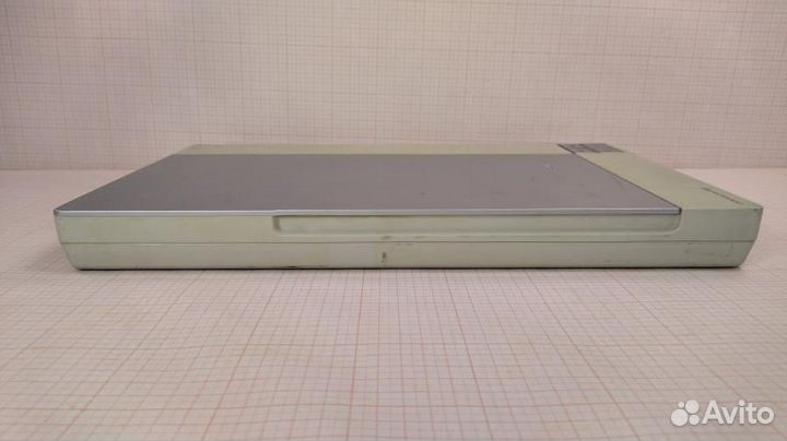 Сканер планшетный epson perfection V10, б/у