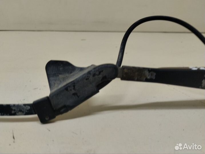 Поводок стеклоочистителя задний Chevrolet Trail Bl