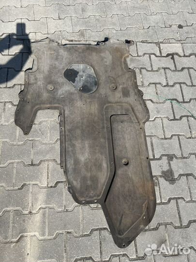 Облицовка днища кузова Е60 Е61