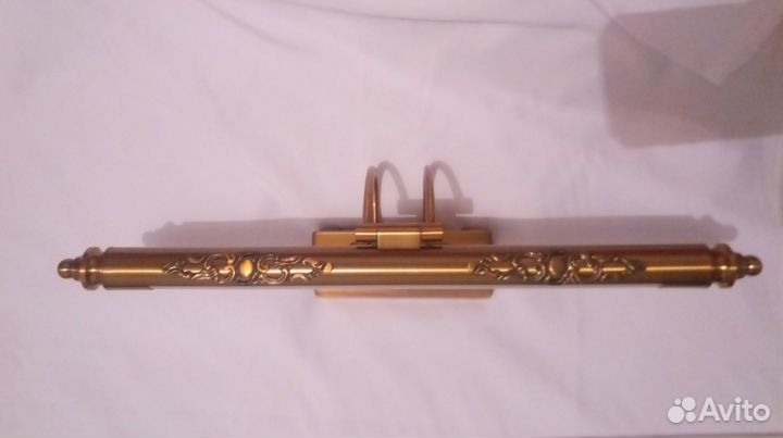 Светильники настенные