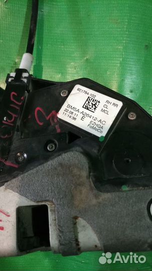 Замок двери зад правый Форд Фокус 3 2011-2015