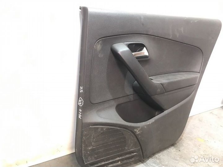 Обшивка двери задняя правая Volkswagen Polo 1