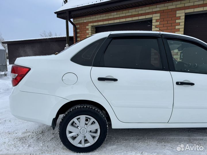 LADA Granta 1.6 AT, 2013, 129 000 км