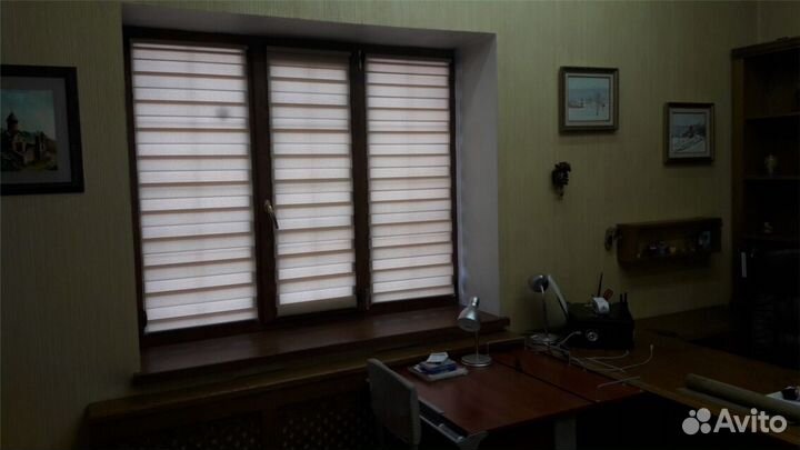 Жалюзи на пластиковые окна